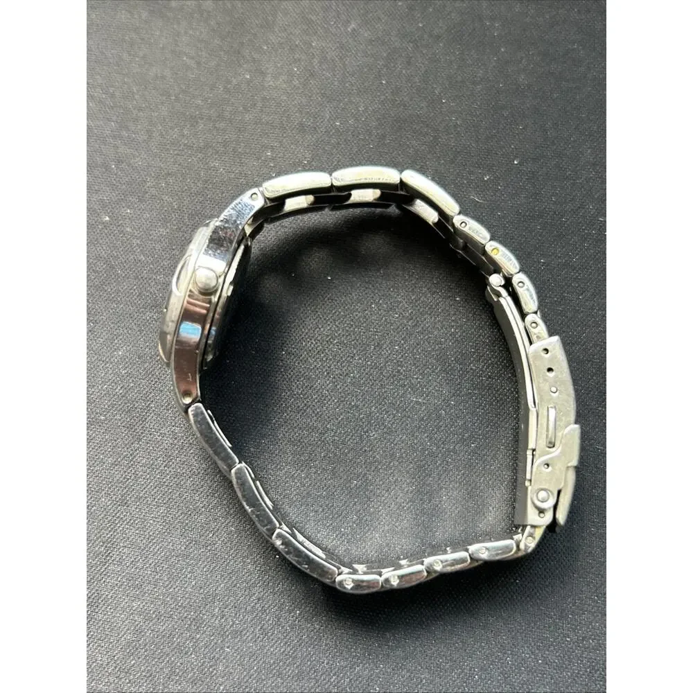 Relic Wet Blue Dial Silver Tone Women’s Quartz Watch